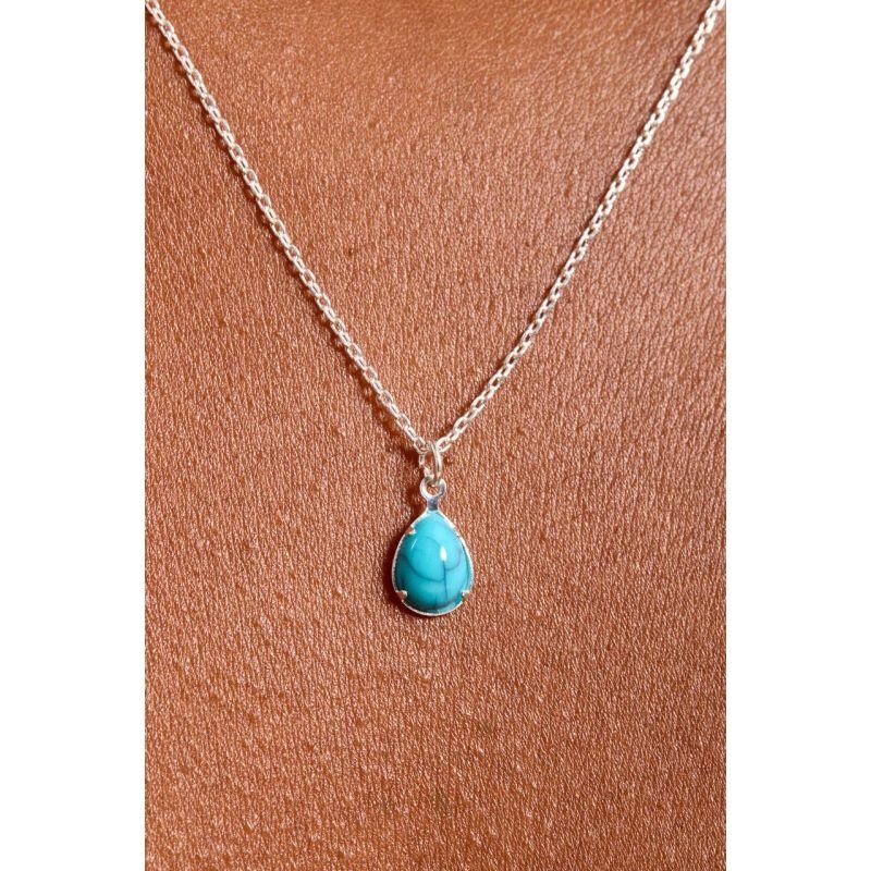 Colar pedra azul turquesa- 45cm